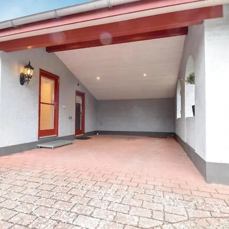 Three-bedroom In Tatil Evi *