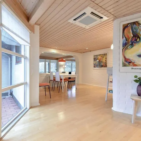 Three-bedroom In Tatil Evi