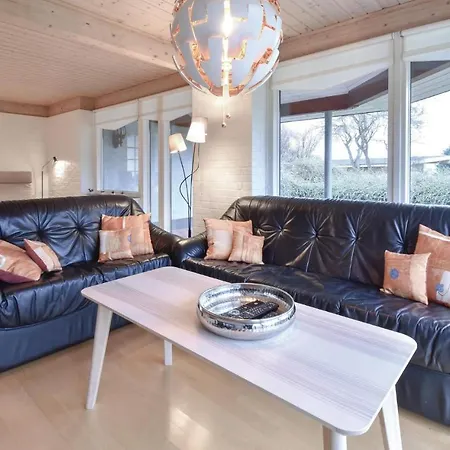 Tatil Evi Three-bedroom In *